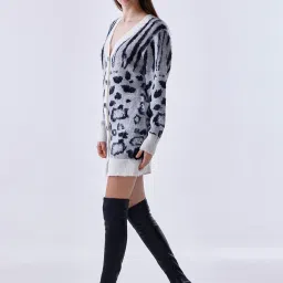 Cover Story Black & White Printed Cardigan image 4