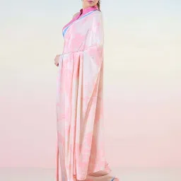 navyasa by liva Pink Printed Saree With Unstitched Blouse image 4