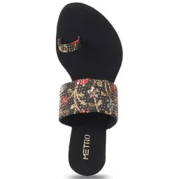 Metro Women's Black Toe Ring Wedges image 4