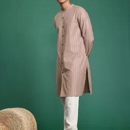 Sangria Men Embroidered Pure Cotton Kurta image 4