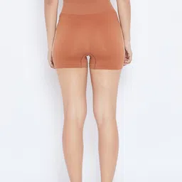 C9 AIRWEAR Women Brown Solid Regular Fit Sports Shorts image 3