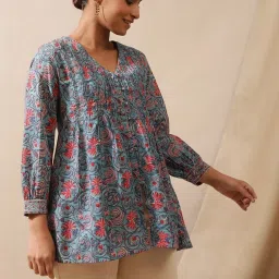 Folksong by W Blue Cotton Printed Top image 4
