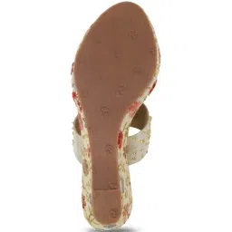 Mochi Women's Gold Toe Ring Wedges image 4