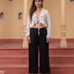 Juniper Black Solid Trousers image 4