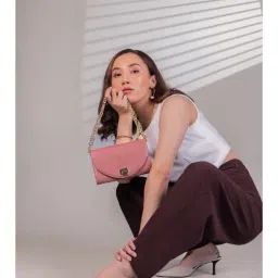 You & Vee Blush Solid Medium Sling Handbag image 5