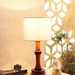 Tucasa NTU-150 B-22 Table Lamp with Wood Base (Beige) image 5