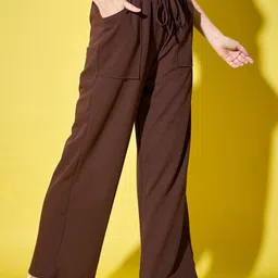 BUY NEW TREND Women Relaxed High-Rise Easy Wash Cargos Trousers image 5