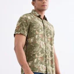 Spykar Avocado Green Viscose Regular Fit Floral Print Shirt image 3