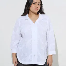 Gia by Westside White Floral Embroidered Cotton High-Low Shirt-picture-27