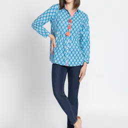 SHAYE Blue & White Cotton Floral Print Kurti image 4