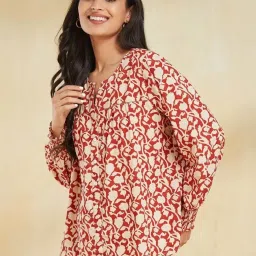 Fabindia Red Cotton Regular Fit Printed Top image 4