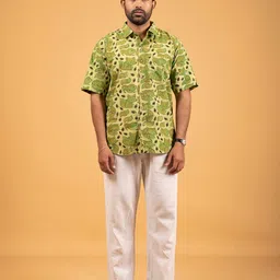 SPARSA Men Standard Opaque Printed Casual Shirt-picture-42