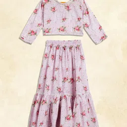 Vastramay Three Fourth Sleeves Seamless Vintage Wallpaper Style Floral Printed Choli With Coordinating Gota Lace Embellished Lehenga - Pink image 4