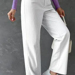 metronaut Relaxed Women White Lycra Blend Trousers image 3