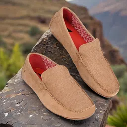 V8 by Ruosh Men Perforations Suede Driving Shoes-picture-16