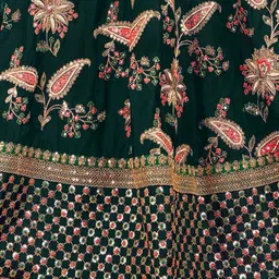 DIVASTRI Floral Embroidered Semi-Stitched Lehenga & Unstitched Blouse With Dupatta image 5