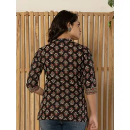 NUNCHII Floral Print Mandarin Collar Cotton Top image 5