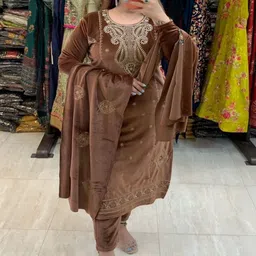 Sdc Collections Ethnic Motifs Embroidered Velvet Kurti image 2