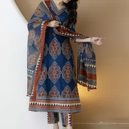 KALINI Women Ethnic Motifs Printed Panelled Pure Cotton Kurta with Trousers & With Dupatta image 4