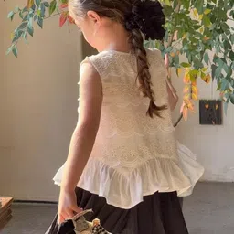 LULU & SKY Girls Top image 4