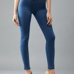 DOLCE CRUDO Women Super Skinny Fit High-Rise Light Fade Stretchable Jeans-image-32