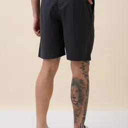 Status Quo Men Shorts image 4