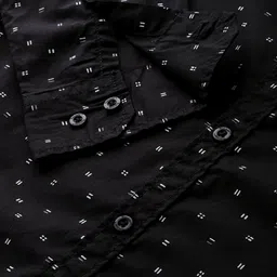 Roadster Men Black  White Regular Fit Printed Sustainable Casual Shirt image 2