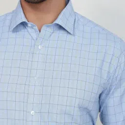 Park Avenue Blue Regular Fit Checkered Formal Shirt image 5