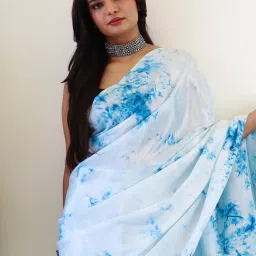 Saree Mall White Printed Sarees With Unstitched Blouse image 5