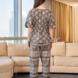 Say Grey Cotton Regular Fit Printed Night Suit image 2