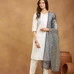 Fabindia Indigo Cotton Silk Hand Block Print Dupatta-image-3