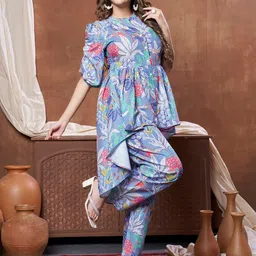 leriya fashion Women's Rayon Floral Co-Ord Set image 3