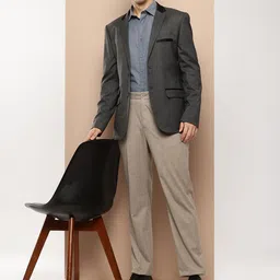 INVICTUS Notched Lapel Single-Breasted Blazer image 5