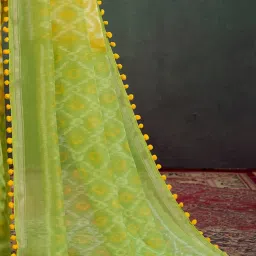 Saree Mall Green Embellished Sarees With Unstitched Blouse image 5