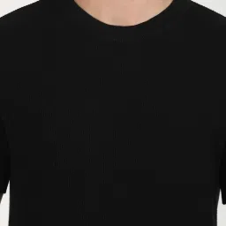 Levi's Black Cotton Slim Fit Self Pattern T-Shirt image 5
