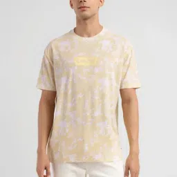 Levi's Yellow Regular Fit Printed T-Shirt-image-53