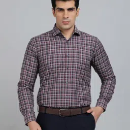 Greenfibre Maroon Cotton Slim Fit Checked Shirt-picture-14
