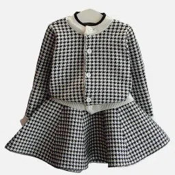 Little Surprise Box Girls Black & White Checks Full Sleeves Clothing Sets-image-59