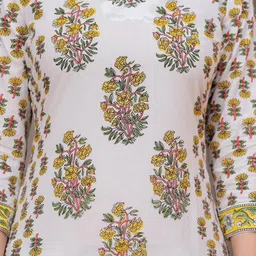 NAVYAAZRI Women Floral Printed Regular Pure Cotton Kurta with Trousers & With Dupatta image 5