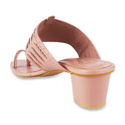 Shoetopia Women's Peach Toe Ring Sandals image 5