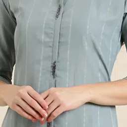 showoffff SHOWOFF Grey Striped Kurta image 5