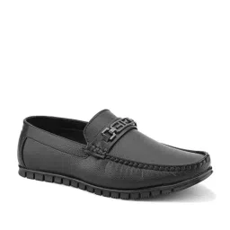 Prolific Men's Black Loafers image 3
