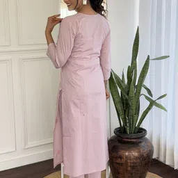 Storebrite Floral Embroidered Notch Neck Pure Cotton Kurta With Trousers & Dupatta image 2