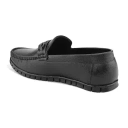 Prolific Men's Black Loafers image 5