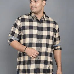 NEON CHILLIE Men Buffalo Checked Spread Collar Cotton Casual Shirt-picture-17