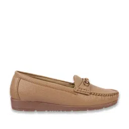 Walkway Women's Beige Casual Loafers image 2