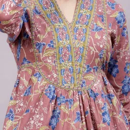 QOMN Peach Printed Top image 5