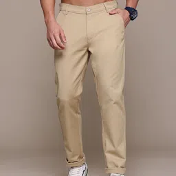 Roadster Men Relaxed Fit Chinos-image-16
