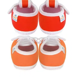 NESKA MODA Kids-Unisex Red Cotton Booties image 3