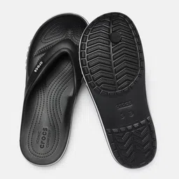 Crocs Unisex Black Solid Thong Flip-Flops image 5